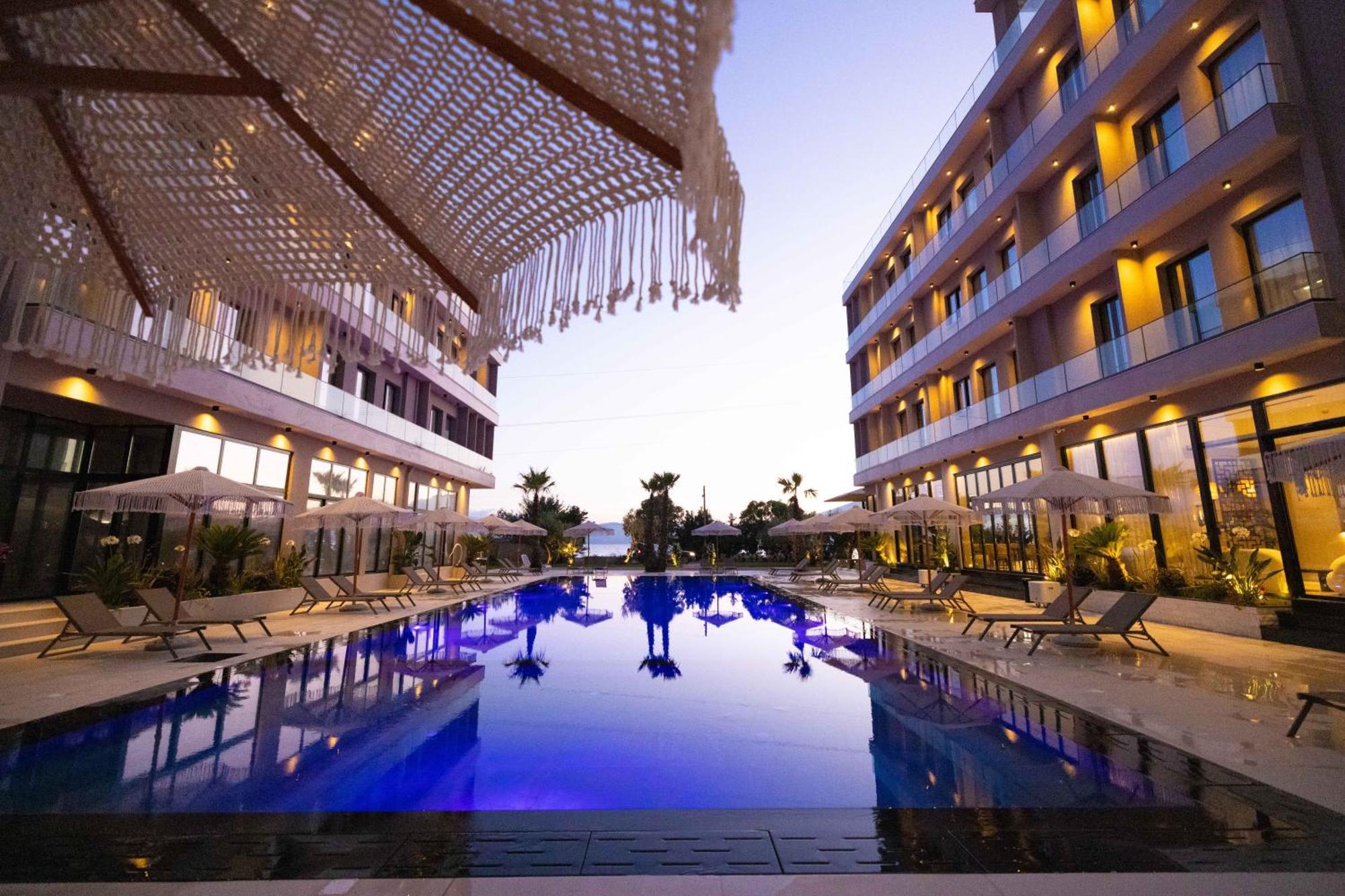 Tris3 Hotel 4*
