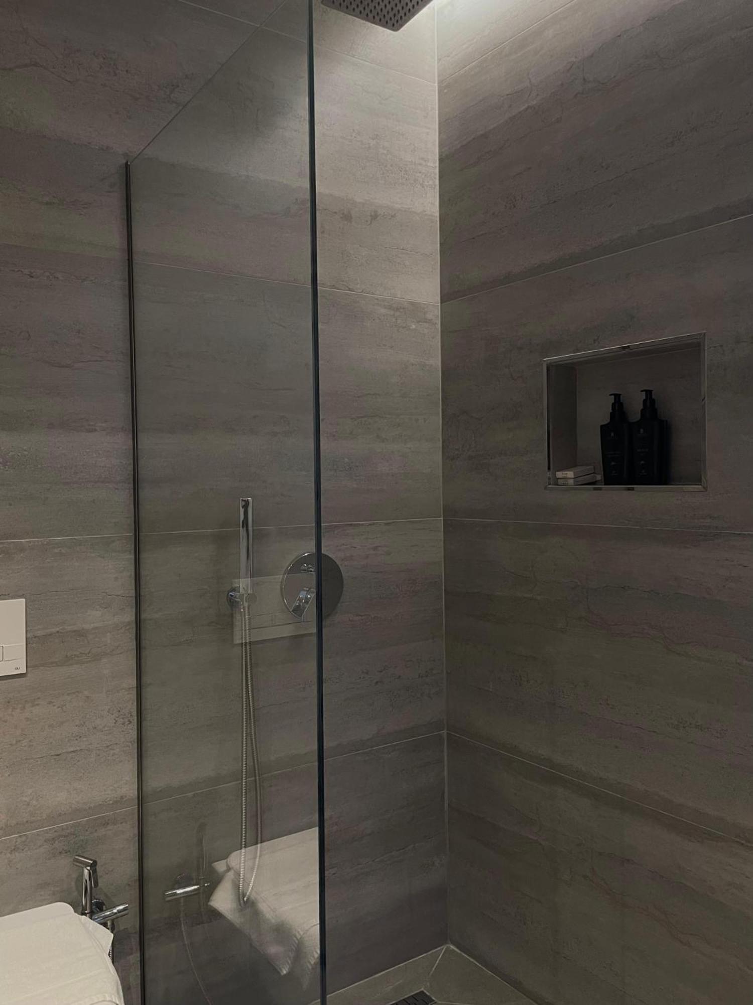 Tris3 Hotel