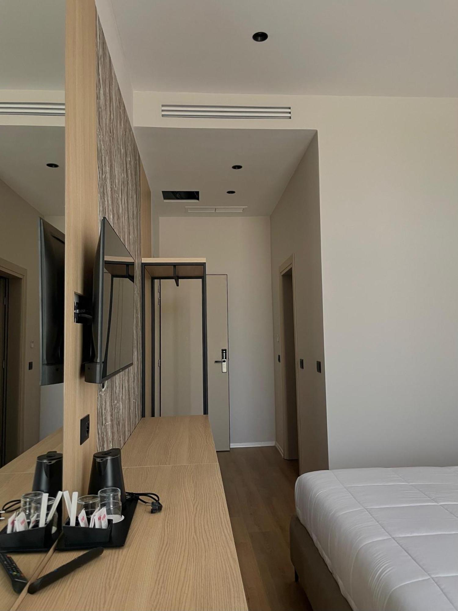 Tris3 Hotel 4*